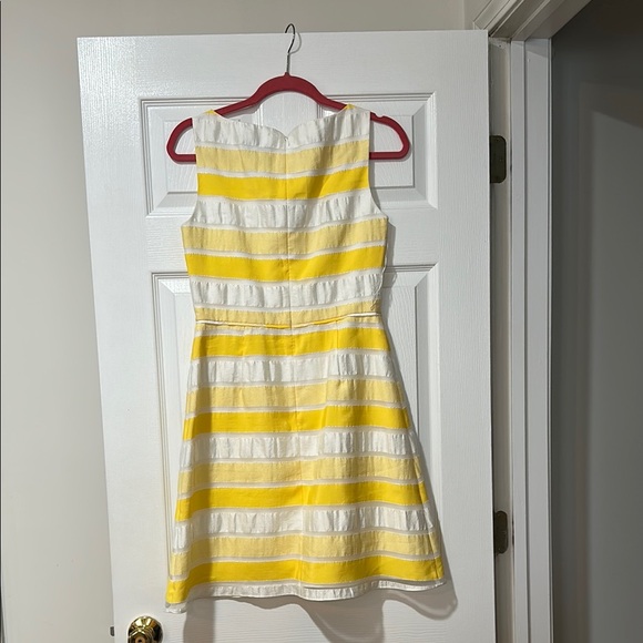 Adrianna Papell Yellow and White V-Neck A-Line Sundress - Picture 2 of 3